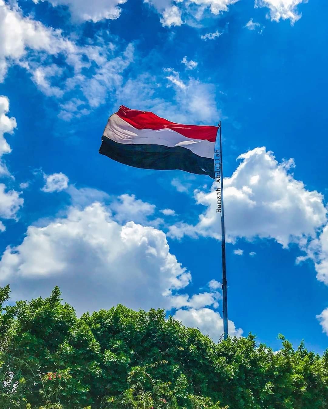 نصيحة للسعودية والامارات من الحوثي