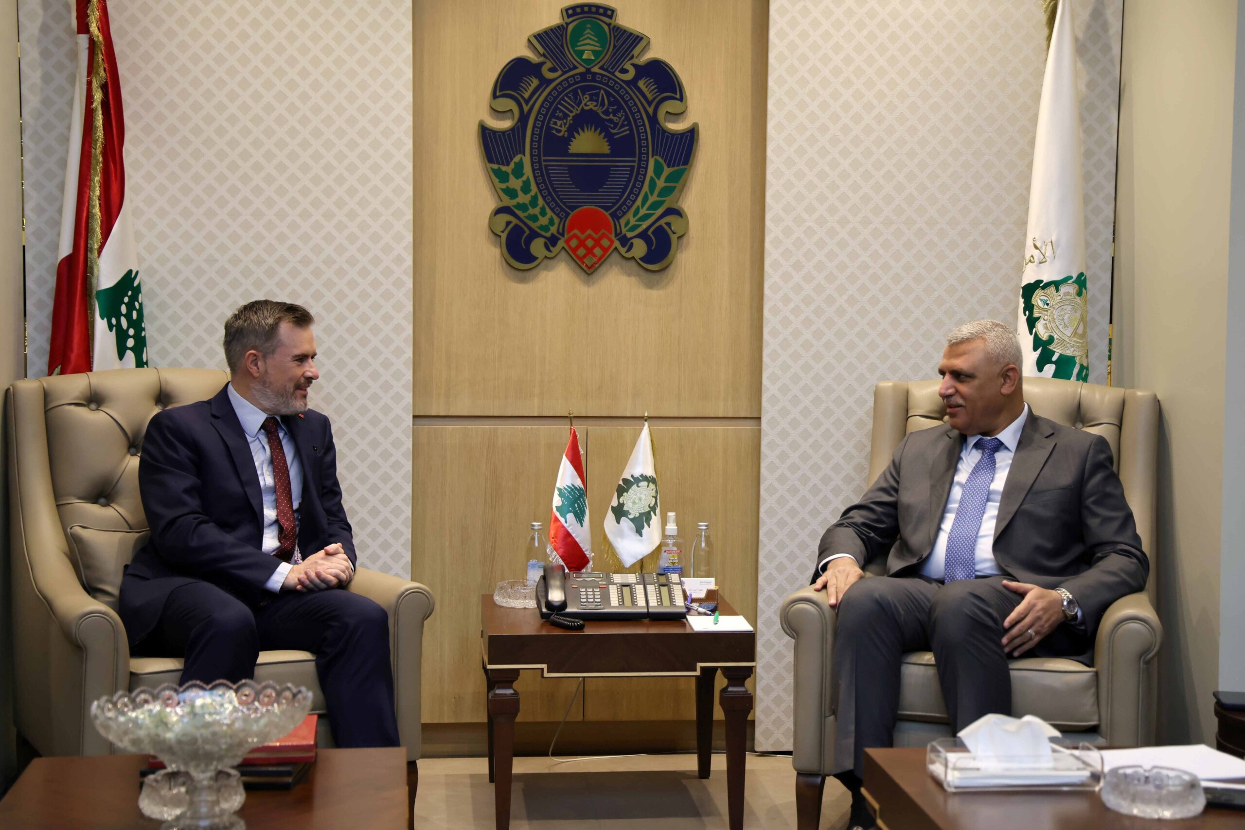 اللواء شقير يستقبل السفير الكندي وقنصل عام ألبانيا