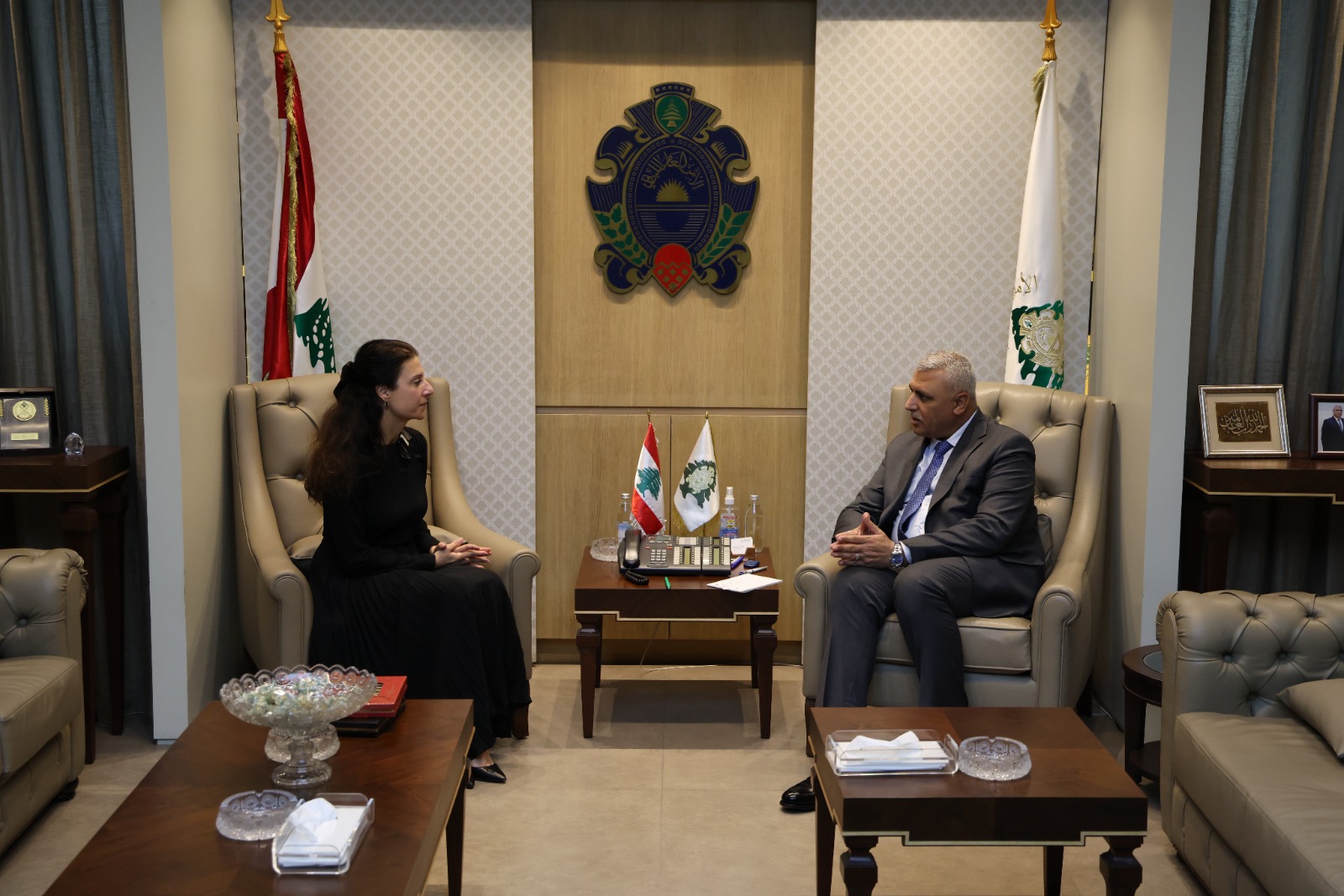 المدير العام للأمن العام اللواء شقير يستقبل سفيرة لبنان بقبرص