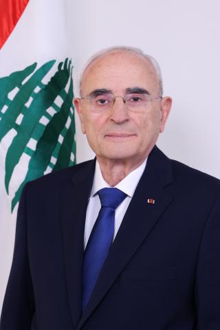 وزير الدفاع اللبناني:لا يمكن للرئيس الاتصال بنتاياهو