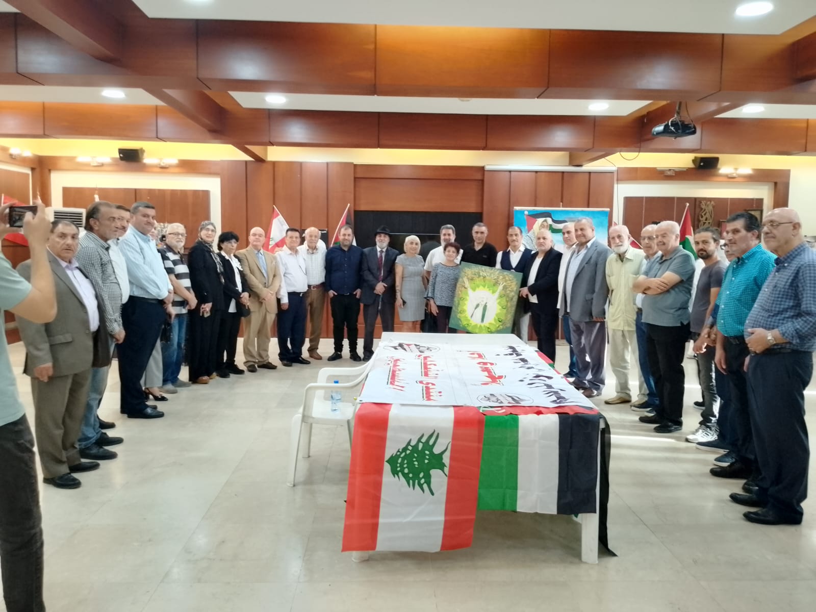 طرابلس تحتضن معرض “صمود غزة” بمشاركة فنانين من فلسطين ولبنان