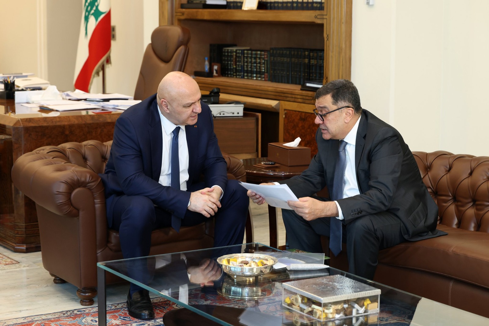 الرئيس عون يستقبل الحوت