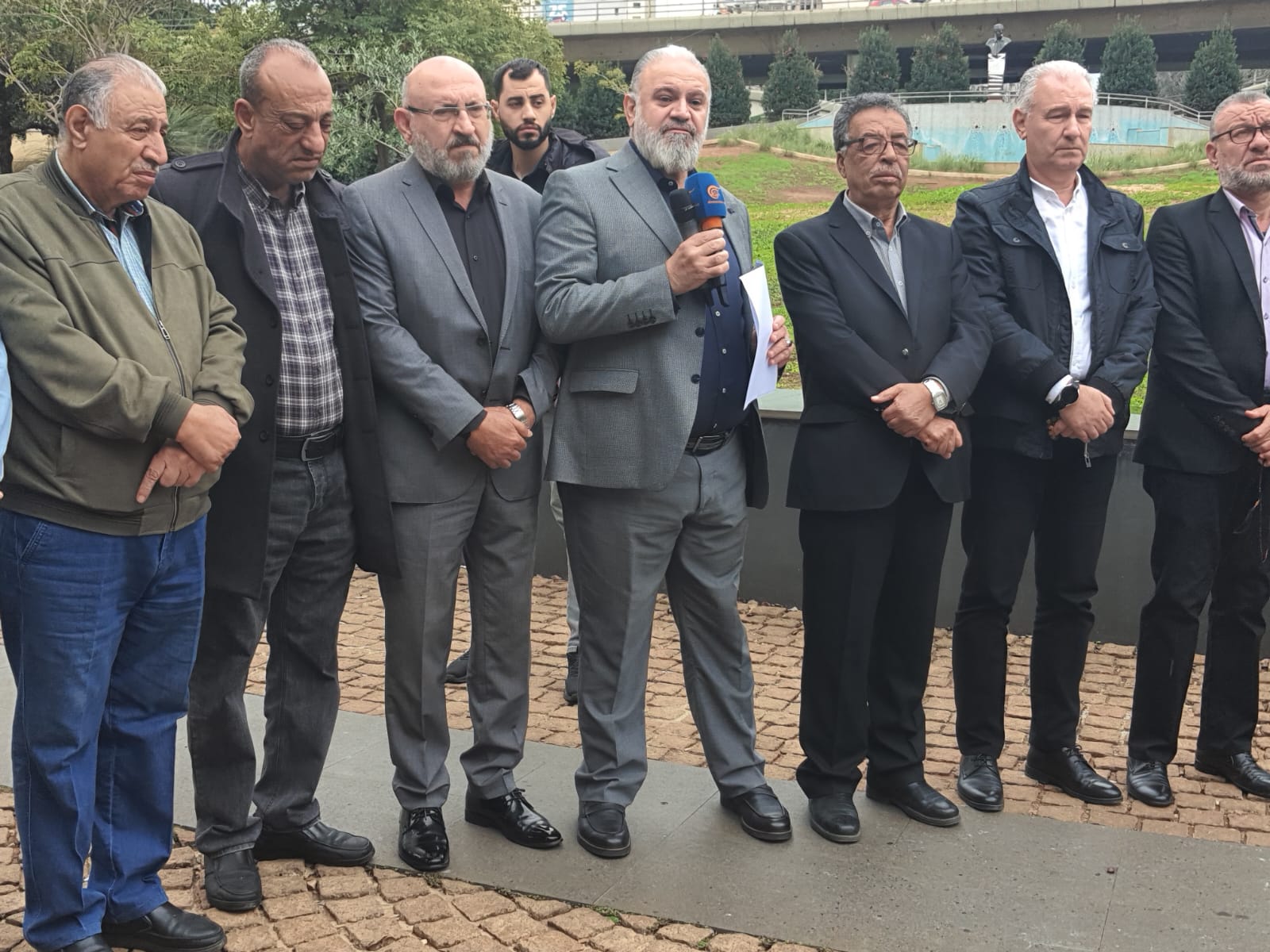 اللقاء التشاوري الوطني الفلسطيني يسلم مذكرة لممثل الأمم المتحدة