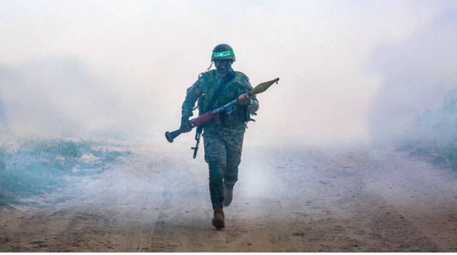 سنا كجك تكتب: الفئة “الغبية” في لبنان: عليكم بشكر حماس و”قسامها”.. حُماة أرزتكم و”الفينيقية”!