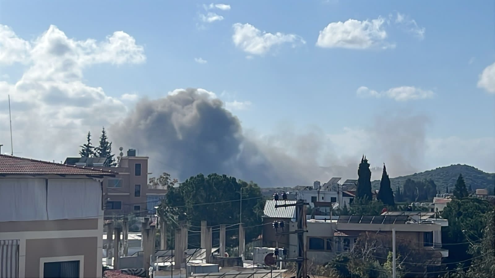 سلسلة غارات عنيفة على جنوب لبنان