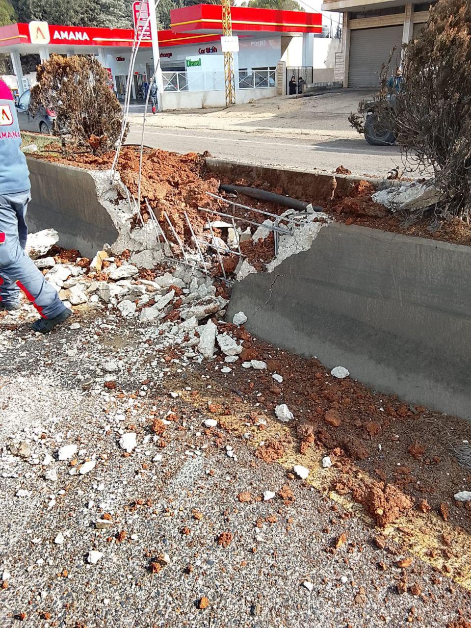 مسيرة معادية تطارد سيارة في بعلبك!