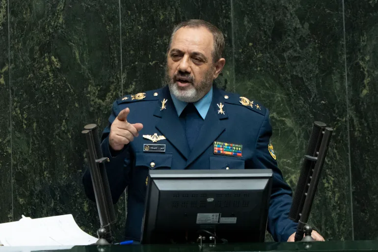 وزير الدفاع الإيراني زاده:أي حماقة يرتكبها الأعداء ستواجه برد حاسم!