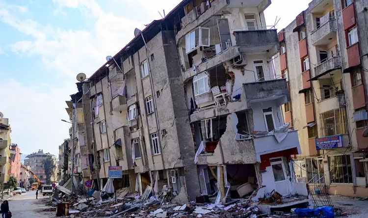 ما هي القرارات الفاعلة لاغاثة سكان المباني القابلة للانهيار