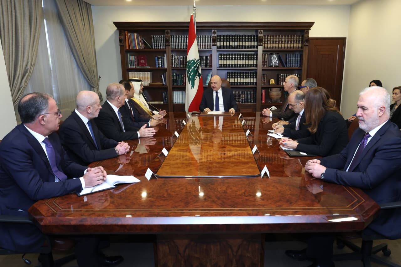 الرئيس عون:حظر النشاطات الأمنية والعسكرية قرار لا رجوع عنه