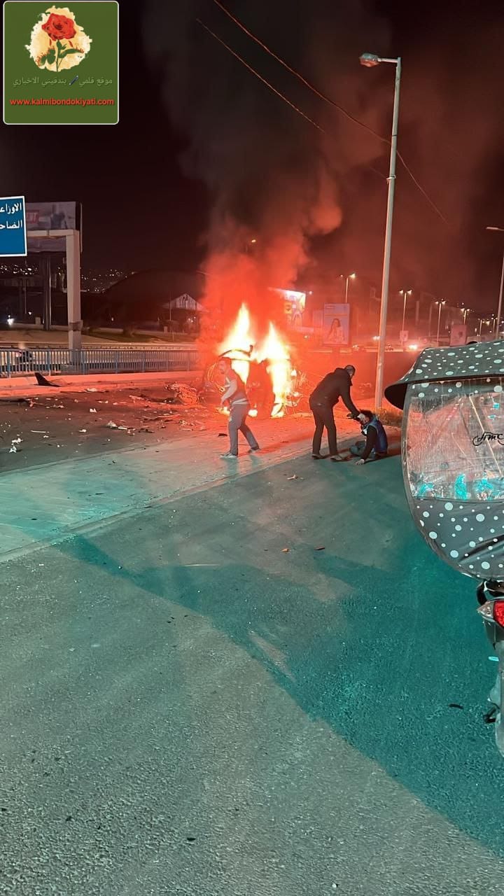 ارتقاء 3 شهداء و6 جرحى في غارتي العدو على طريق المطار