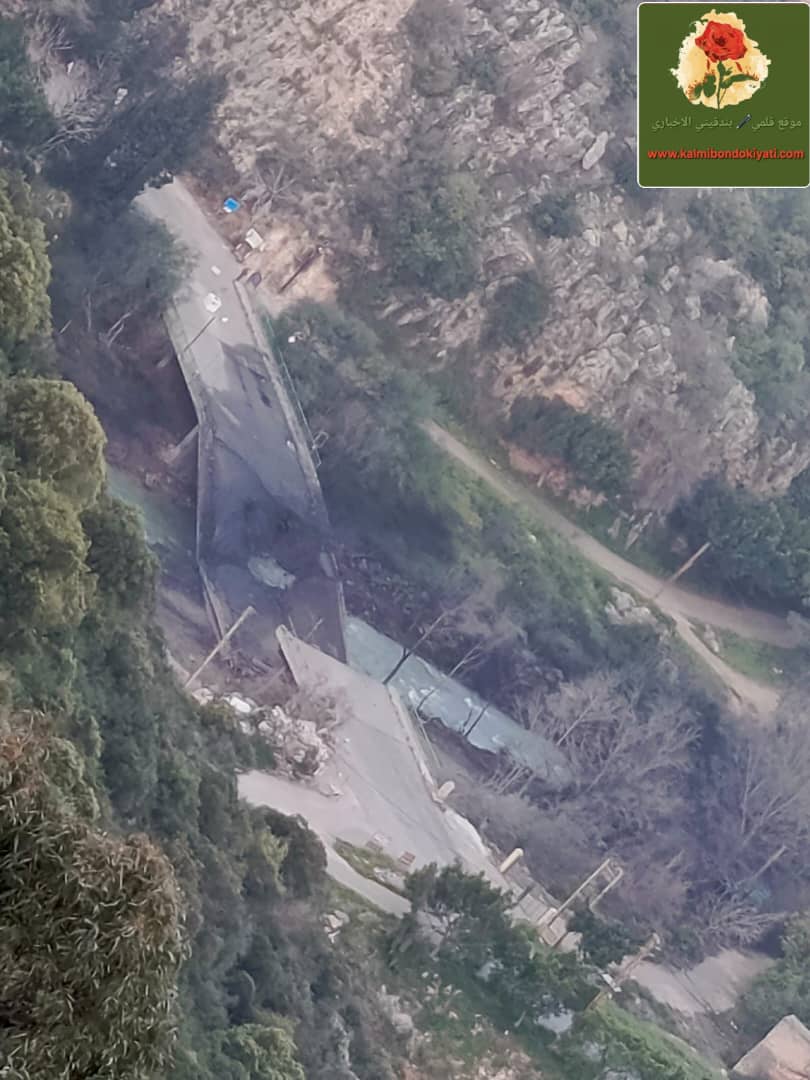 اول استهداف لجسر منذ بدء العدوان