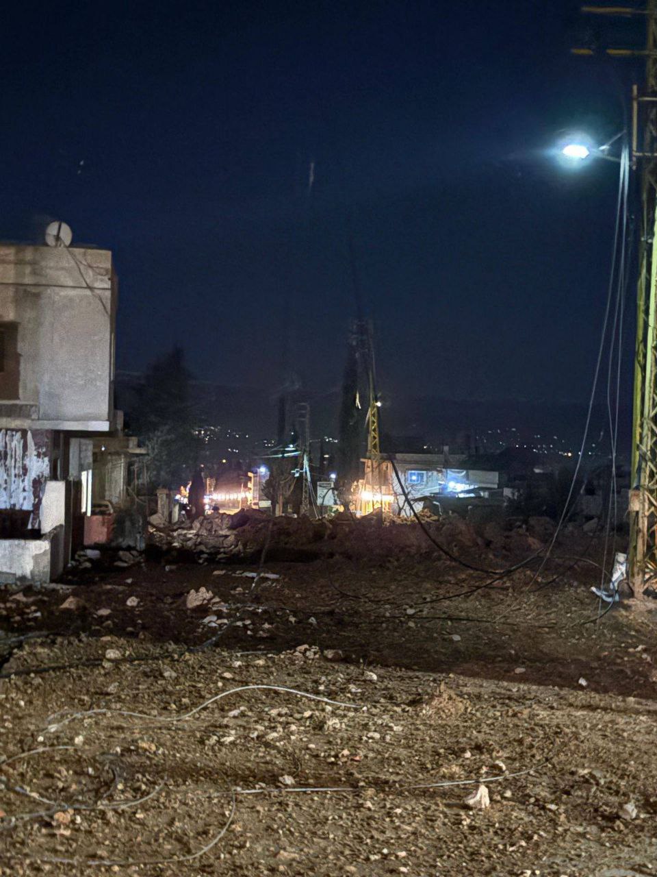 غارات ليلية معادية على الجنوب والبقاع