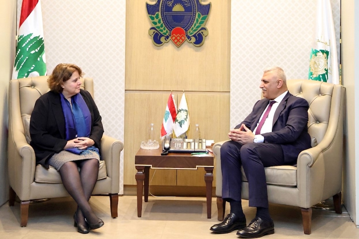 المدير العام للأمن العام اللواء شقير يستقبل سفيرة تشيكيا