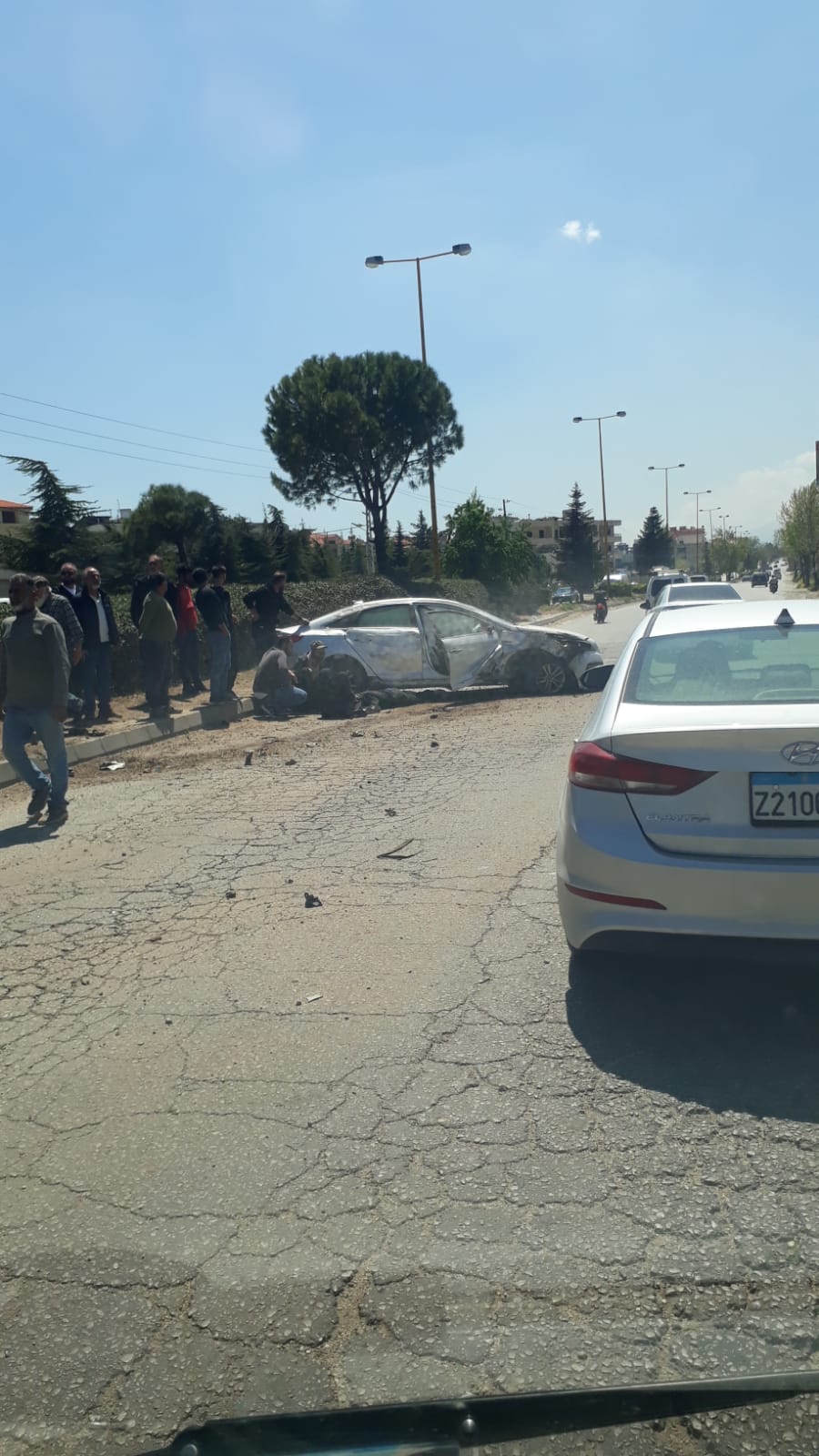 وزير الإعلام يتابع التطورات ومحاصرة الصحافيين بالطيري