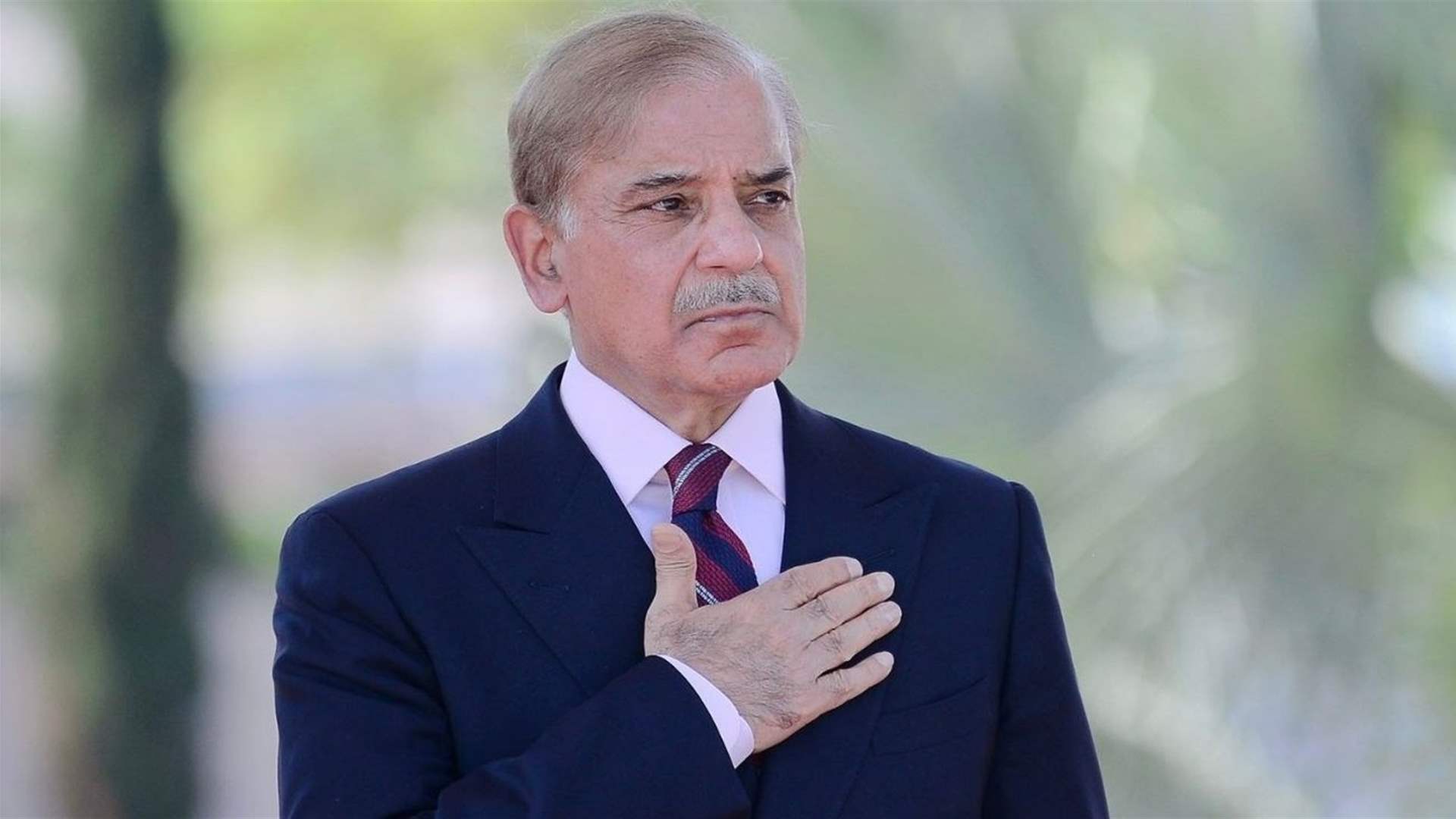 وفد باكستاني رفيع يصل للسويسرا..من هم؟