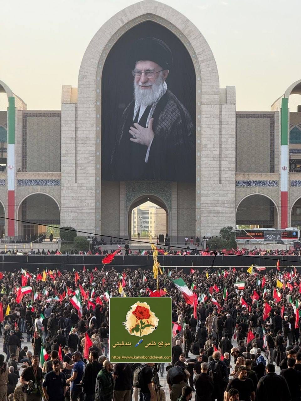 طهران تشتعل بهتافات الثأر في تشييع “إمام المستضعفين”