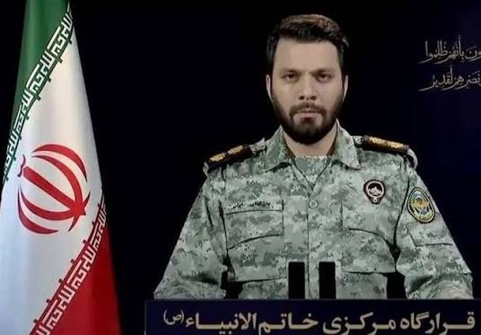 الحرس الثوري..والجيش الايراني:القواعد الأميركية أهدافًا لطائراتنا المسيرة