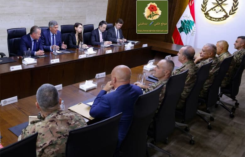 قائد الجيش يستقبل أعضاء من الكونغرس الأمريكي